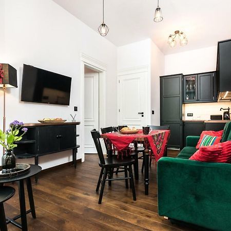 Wooden Horse - New Apartment - Old Town 크라쿠프 외부 사진